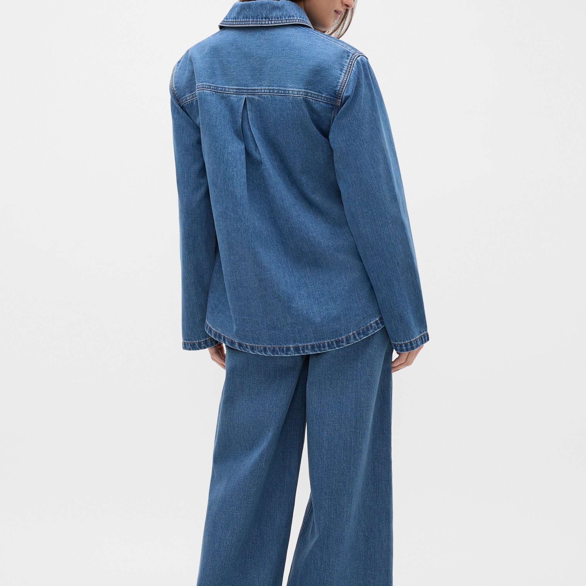 Women’s Collared Long Sleeve Hidden Placket Denim Shirt