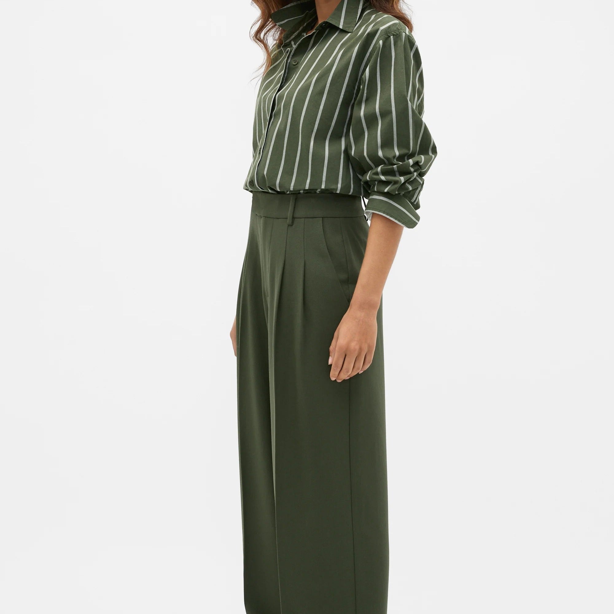 Women’s Premium Poplin Basic Shirt